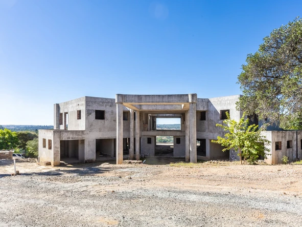 8 Bedroom House